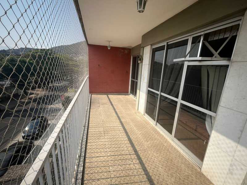 VARANDÃO 3. - 4