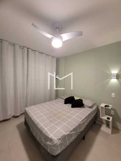 d860d65e-abb8-4827-9073-8c0305 - 7