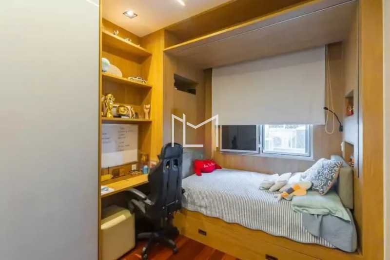 dac8d505-cd0d-4d79-b523-3c1525 - 17