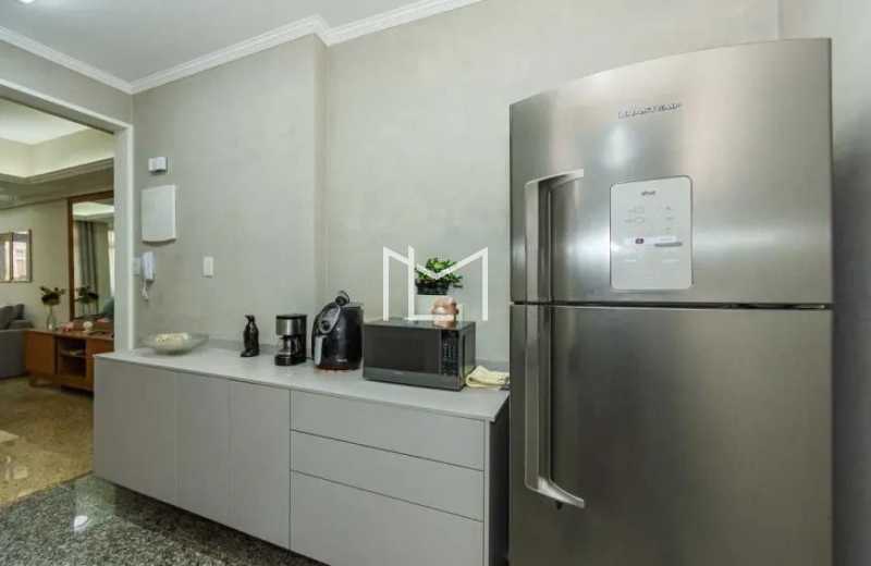 21ec9d86-6419-440d-b161-805636 - 12