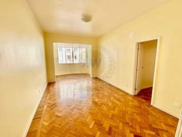Reformado - Apartamento à venda Avenida Nossa Senhora de Copacabana, Copacabana, Rio de Janeiro - R$ 950.000 - JWAP30077