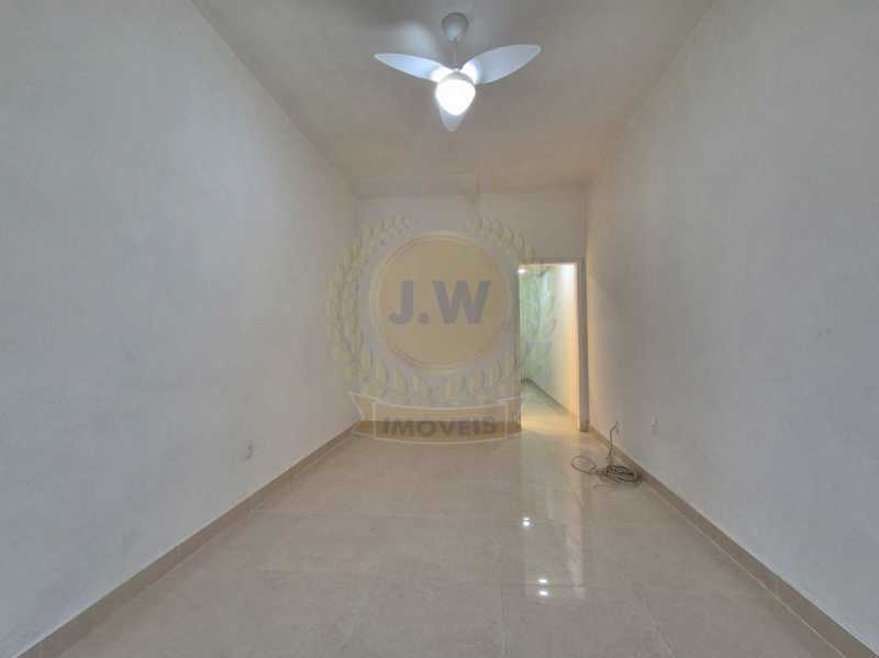 WhatsApp Image 2025-09-26 at 1 - 3