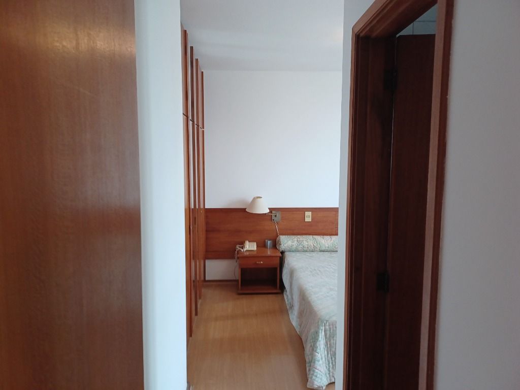SUITE 2 - 15