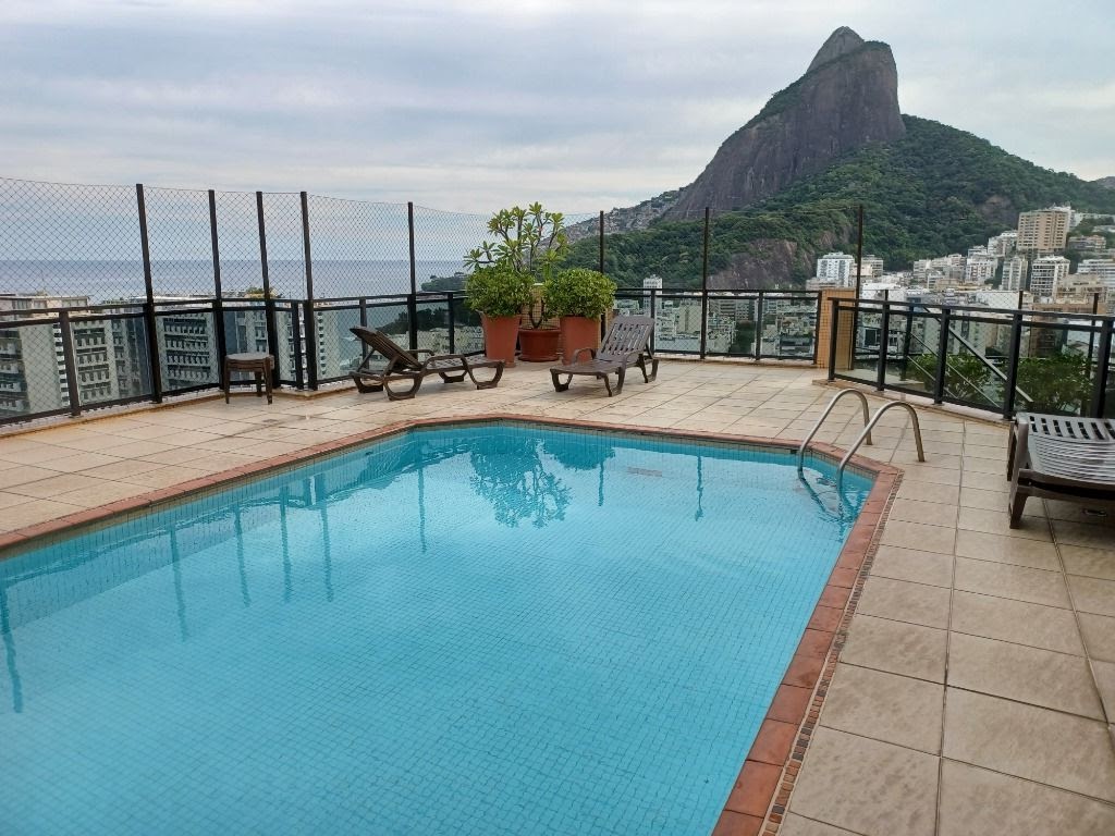 PISCINA - 24