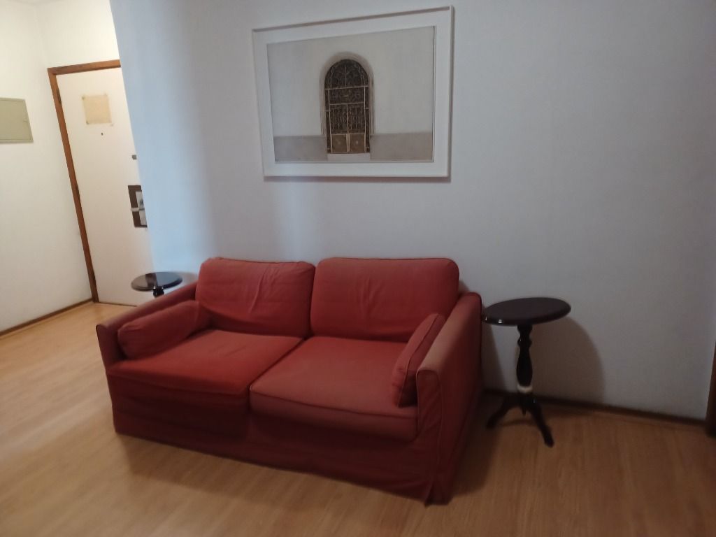 SALA - 6
