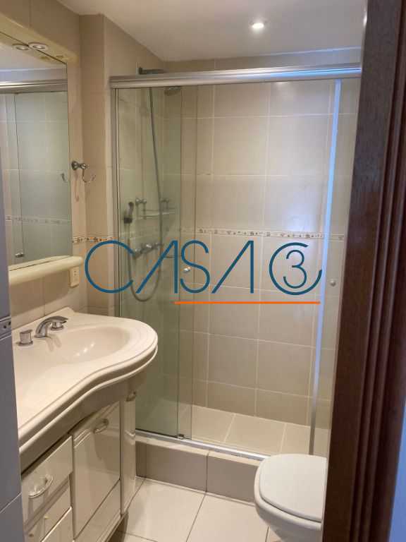 BANHEIRO SOCIAL - 20