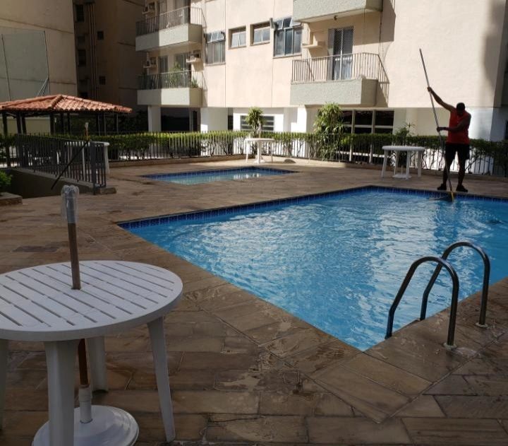 PISCINA - 25