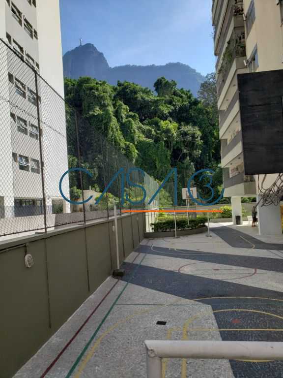 QUADRA POLIESPORTIVA - 28