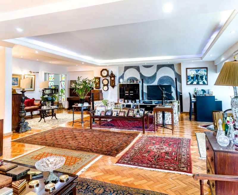Sala 8 - 6