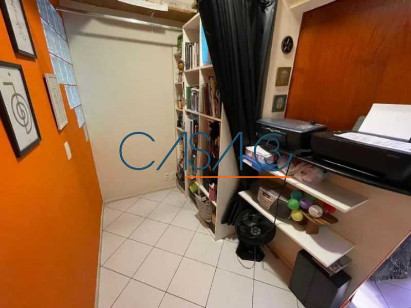 QUARTO - 17