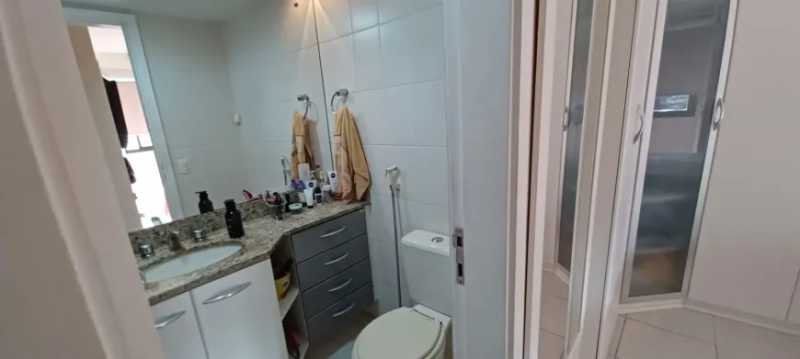ban suite - 15