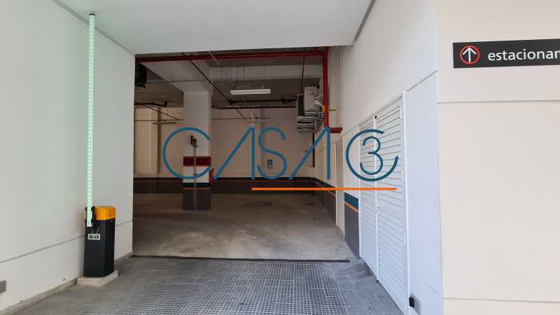 Estacionamento 1 - 28