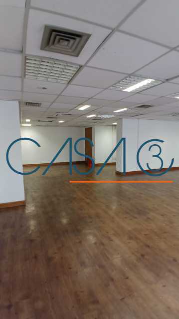 WhatsApp Image 2025-04-11 at 1 - 7