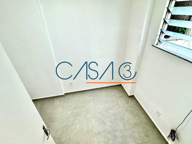 306948a5-b0fb-4e69-b878-494ade - 20