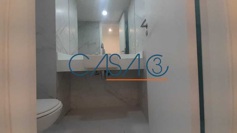 e023e0c6-97b4-4109-b39e-fd3829 - 9