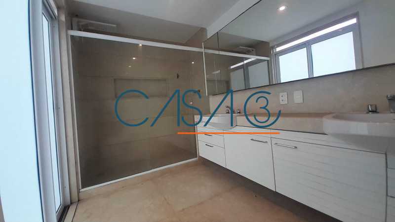 f57226ef-0b71-4606-bea8-beaa92 - 13