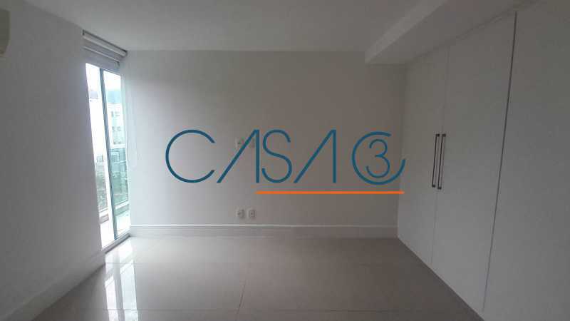 64f5e6bd-24a0-4af2-8262-e6fcb4 - 7