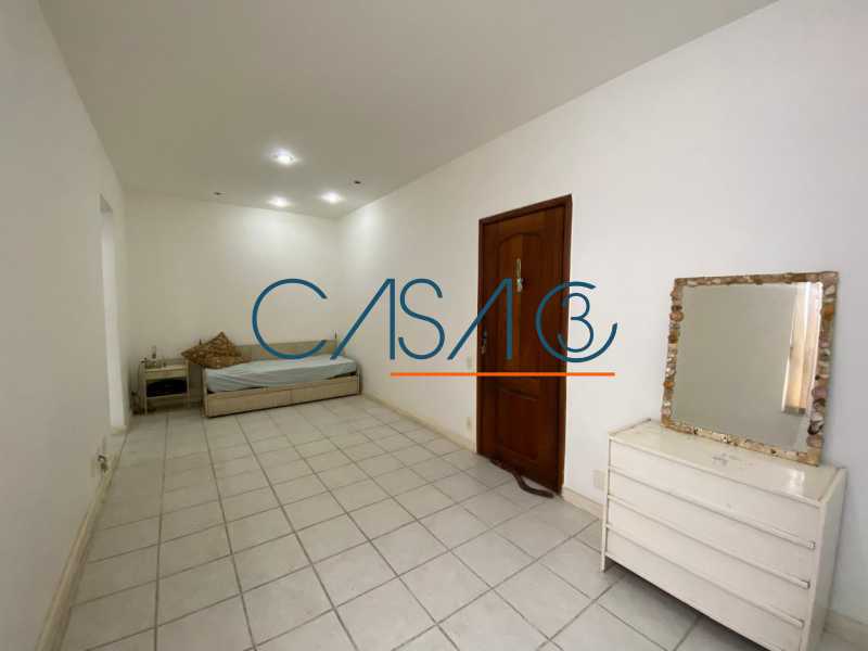 WhatsApp Image 2025-10-07 at 1 - 9