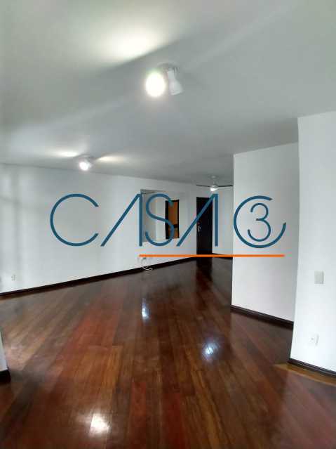 WhatsApp Image 2025-10-17 at 1 - 2