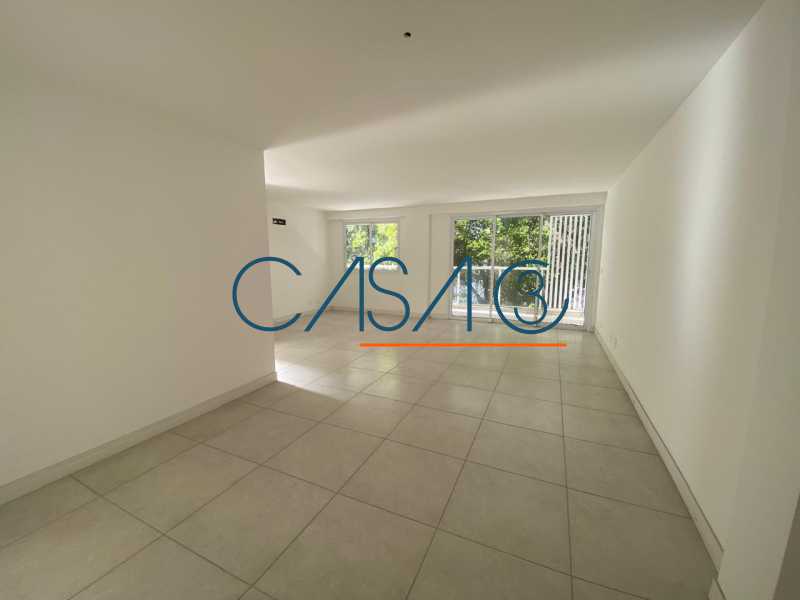 WhatsApp Image 2025-10-22 at 1 - 19