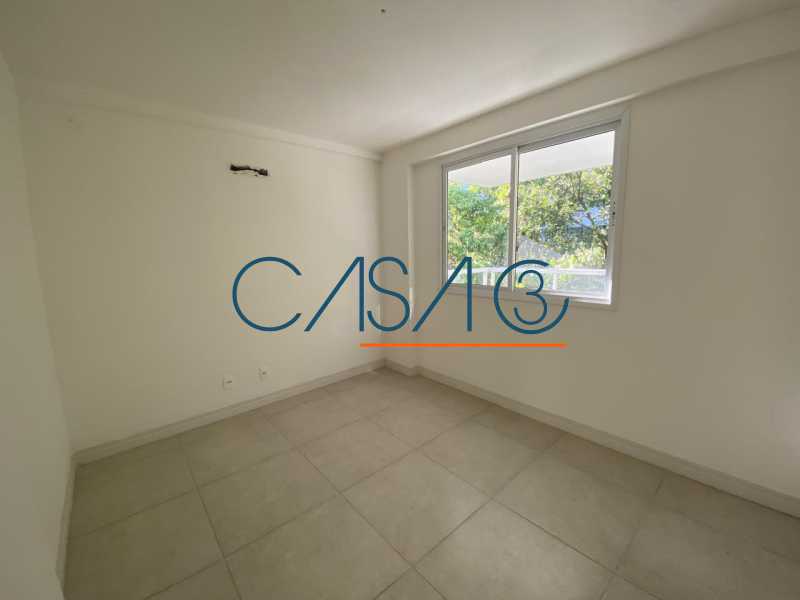 WhatsApp Image 2025-10-22 at 1 - 27