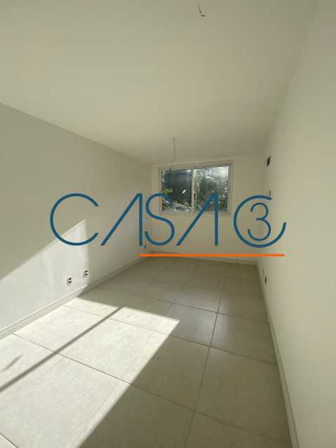 WhatsApp Image 2025-10-22 at 1 - 21