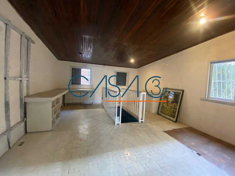 WhatsApp Image 2025-10-23 at 2 - 2