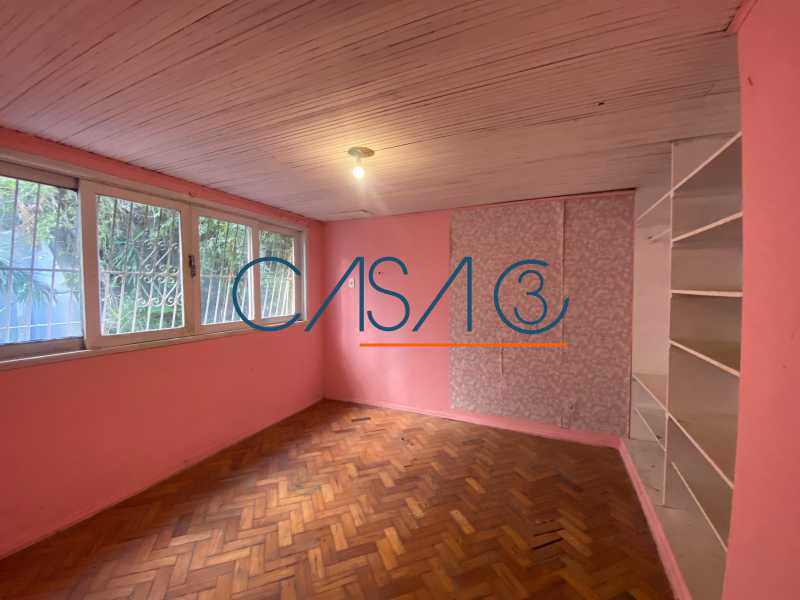 WhatsApp Image 2025-10-23 at 2 - 3