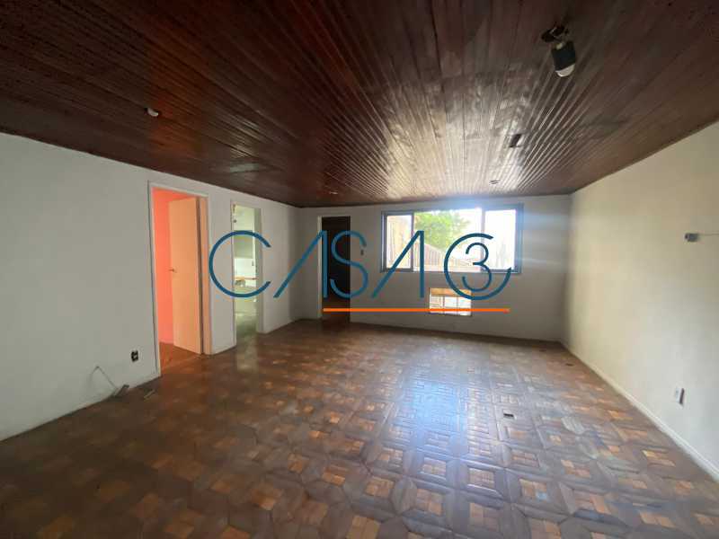 WhatsApp Image 2025-10-23 at 2 - 4