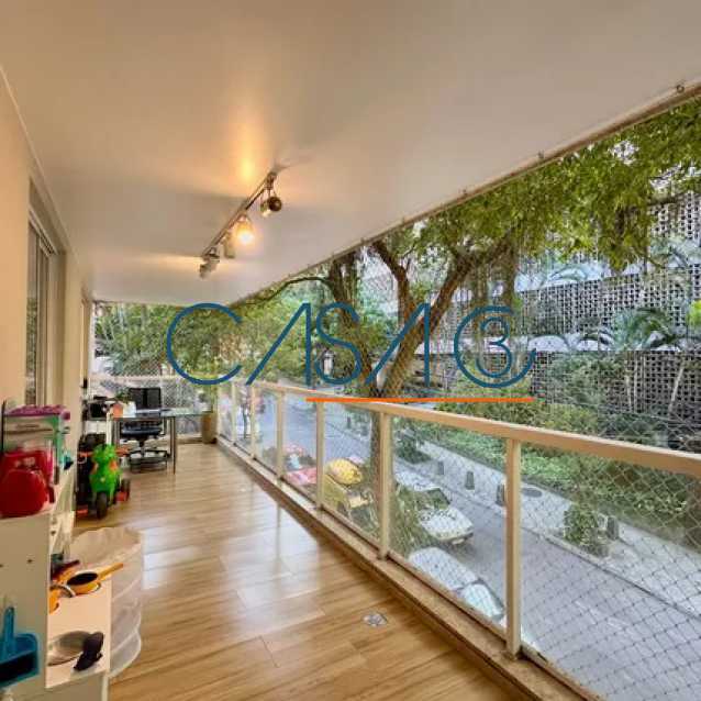 WhatsApp Image 2025-10-29 at 1 - 2