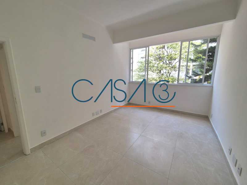 WhatsApp Image 2025-10-28 at 1 - 1