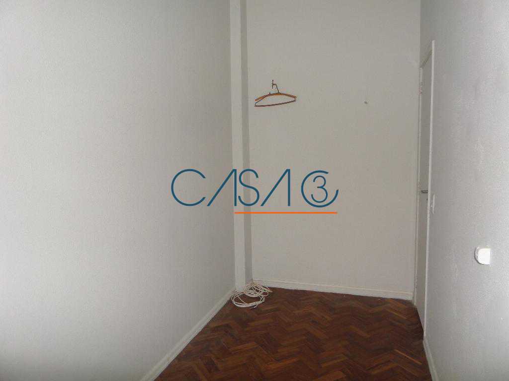 QUARTO EMPREGADA - 17