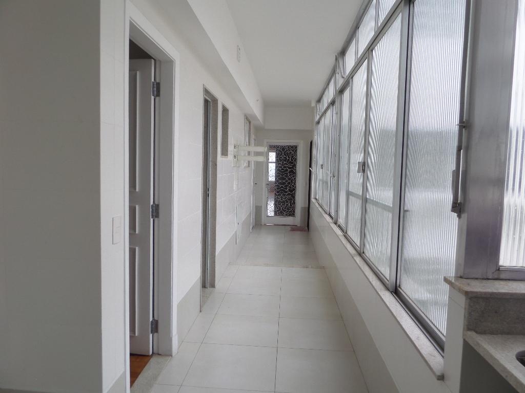 Área de serviço - 27