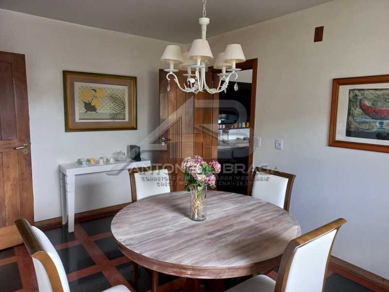 18 Sala de jantar íntima. - 18