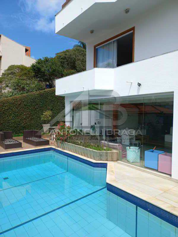 29 Piscina e salão - 29
