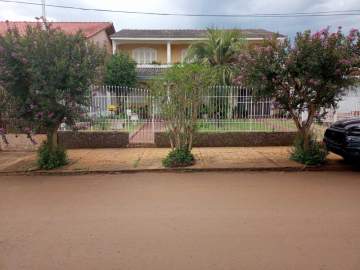 Imperdível - Casa 4 quartos à venda Victória I, Erechim - R$ 620.000 - RMCA40001 Imperdível - Casa 4 quartos à venda Victória I, Erechim - R$ 620.000 - RMCA40001