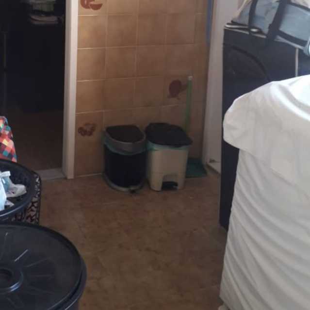 ÁREA DE SERVIÇO  - 14