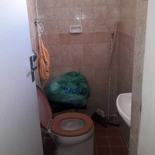 BANHEIRO DA DEPENDENCIA - 11