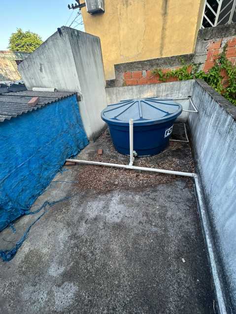Área caixa dágua. - 21