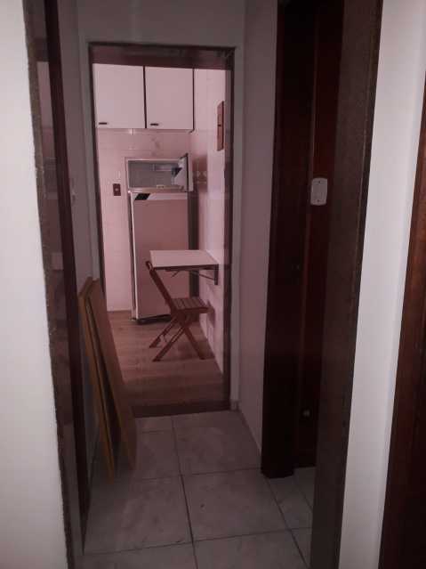 Corredor. - 3