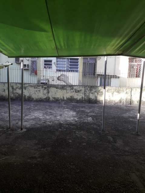 Área do condomínio - 12