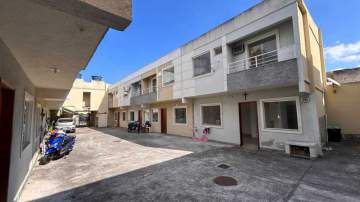 Casa Duplex à Venda em Bento Ribeiro| Vila Tranquila | 2 Quartos com Varanda e 1 Vaga - MNCV20003