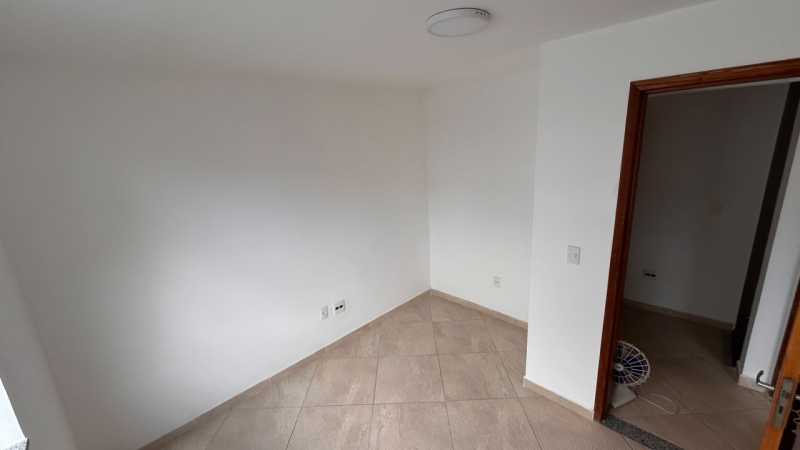 Conheça WhatsApp Image 2026-07-27 at 1 do imóvel - Casa Duplex à Venda em Bento Ribeiro| Vila Tranquila | 2 Quartos com Varanda e 1 Vaga - MNCV20003 - 15 WhatsApp Image 2026-07-27 at 1 - 15