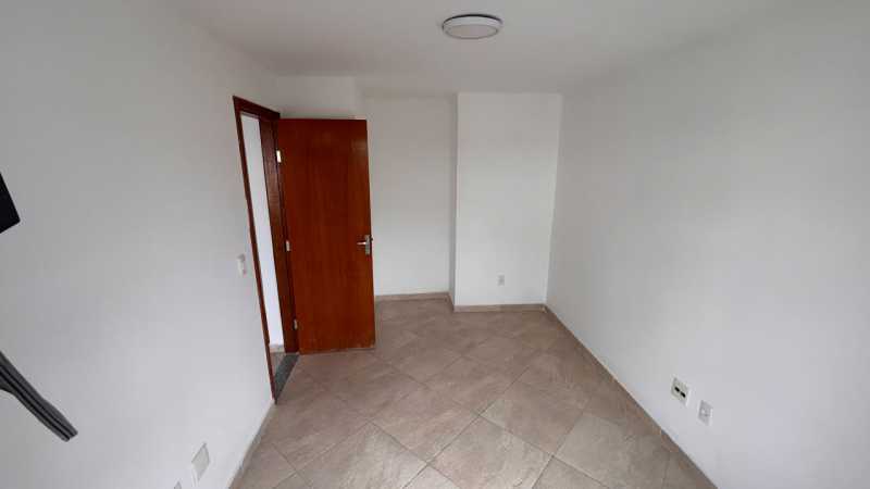 Conheça WhatsApp Image 2026-07-27 at 1 do imóvel - Casa Duplex à Venda em Bento Ribeiro| Vila Tranquila | 2 Quartos com Varanda e 1 Vaga - MNCV20003 - 20 WhatsApp Image 2026-07-27 at 1 - 20