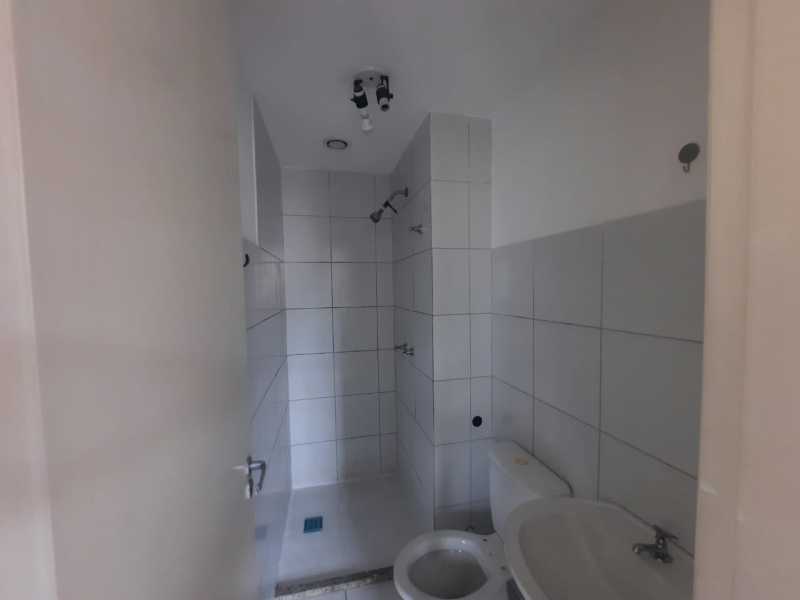 Conheça Banheiro. do imóvel - Apartamento para alugar Rua Misael de Mendonça, Parada de Lucas, Rio de Janeiro - R$ 800 - MNAP20087 - 7 Banheiro. - 7