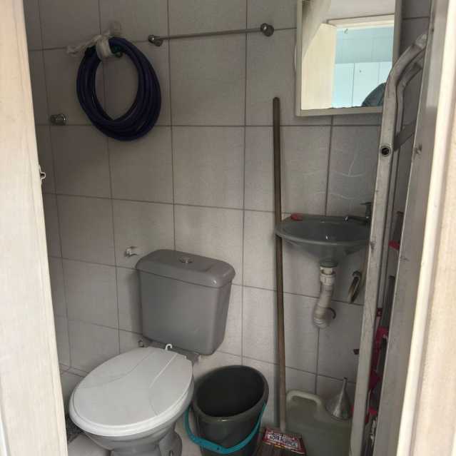 Banheiro de serviço - 14