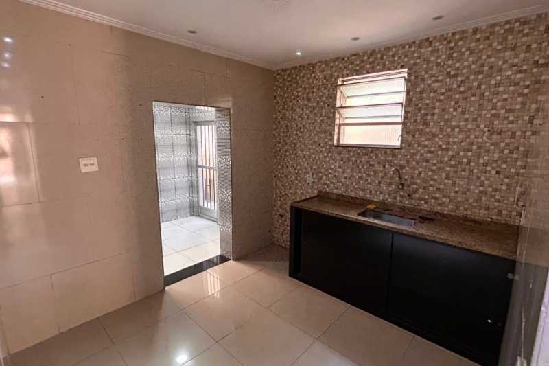 Conheça 15 do imóvel - Casa Linear à Venda em Jardim América | 2 Quartos com Suíte, Garagem para 4 Carros e Quintal - MNCA20016 - 15 15 - 15