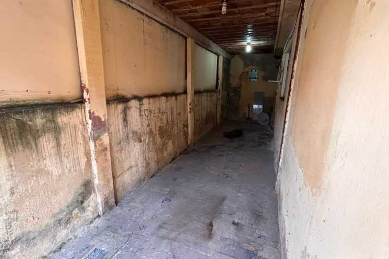 Conheça 18 do imóvel - Casa Linear à Venda em Jardim América | 2 Quartos com Suíte, Garagem para 4 Carros e Quintal - MNCA20016 - 18 18 - 18