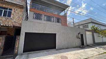 Casa à Venda com 3 Quartos e Suíte | 134m², Vaga e Amplo Quintal - MNCA30014