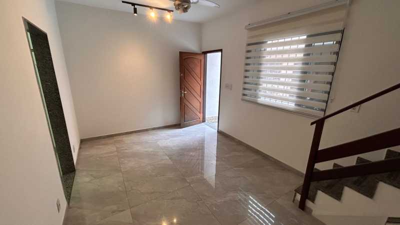 Conheça 4. do imóvel - Casa Duplex à Venda em Irajá | 2 Quartos, Condomínio de Casas e Rua Fechada - MNCV20006 - 5 4. - 5
